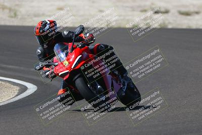 media/Sep-21-2025-TrackDaz (Sun) [[277c75b276]]/C Group/1140pm (Turn 3)/